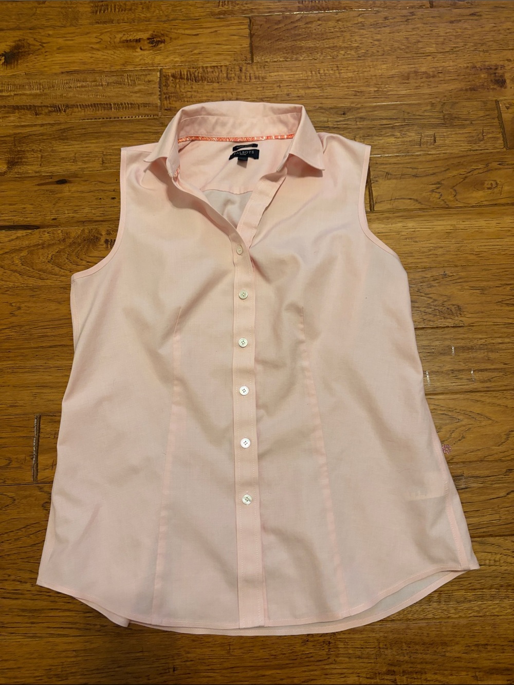 Talbots Wrinkle Resistant Sleeveless Button-Down Top in Pale Pink
